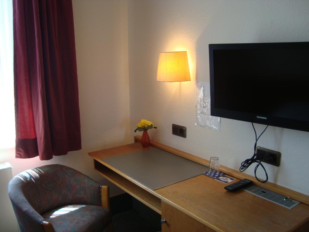 Hotel-Restaurant Handelshof Dortmund Quarto foto
